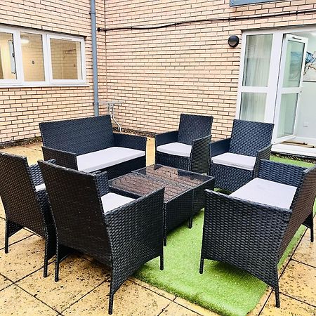 Elegant 3Br 2Bath Flat In Canary Wharf - O2 -Excel Londra Exterior foto