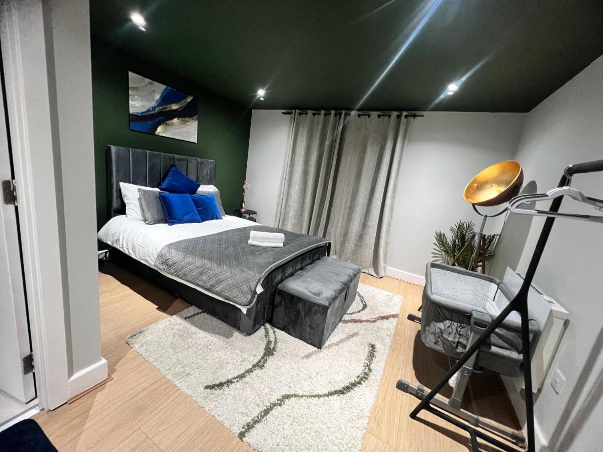 Elegant 3Br 2Bath Flat In Canary Wharf - O2 -Excel Londra Exterior foto
