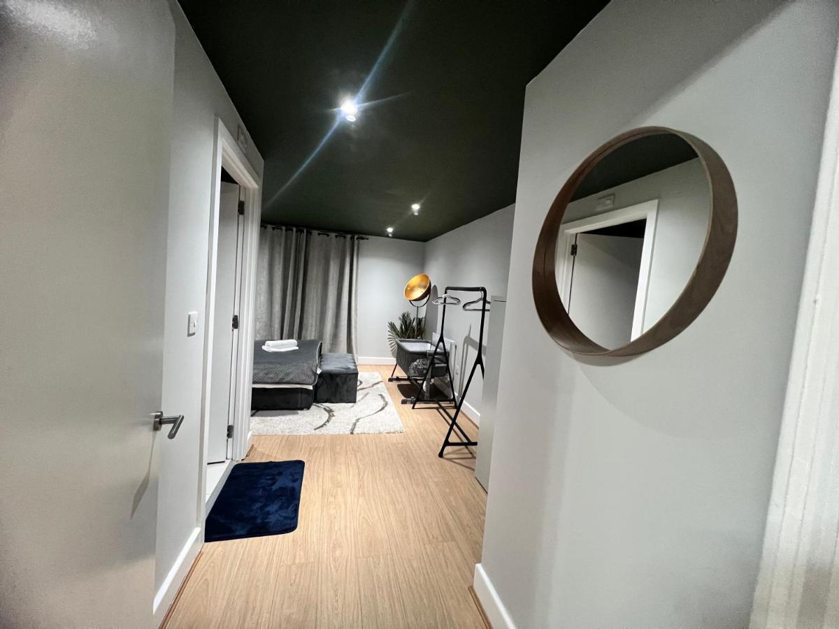 Elegant 3Br 2Bath Flat In Canary Wharf - O2 -Excel Londra Exterior foto